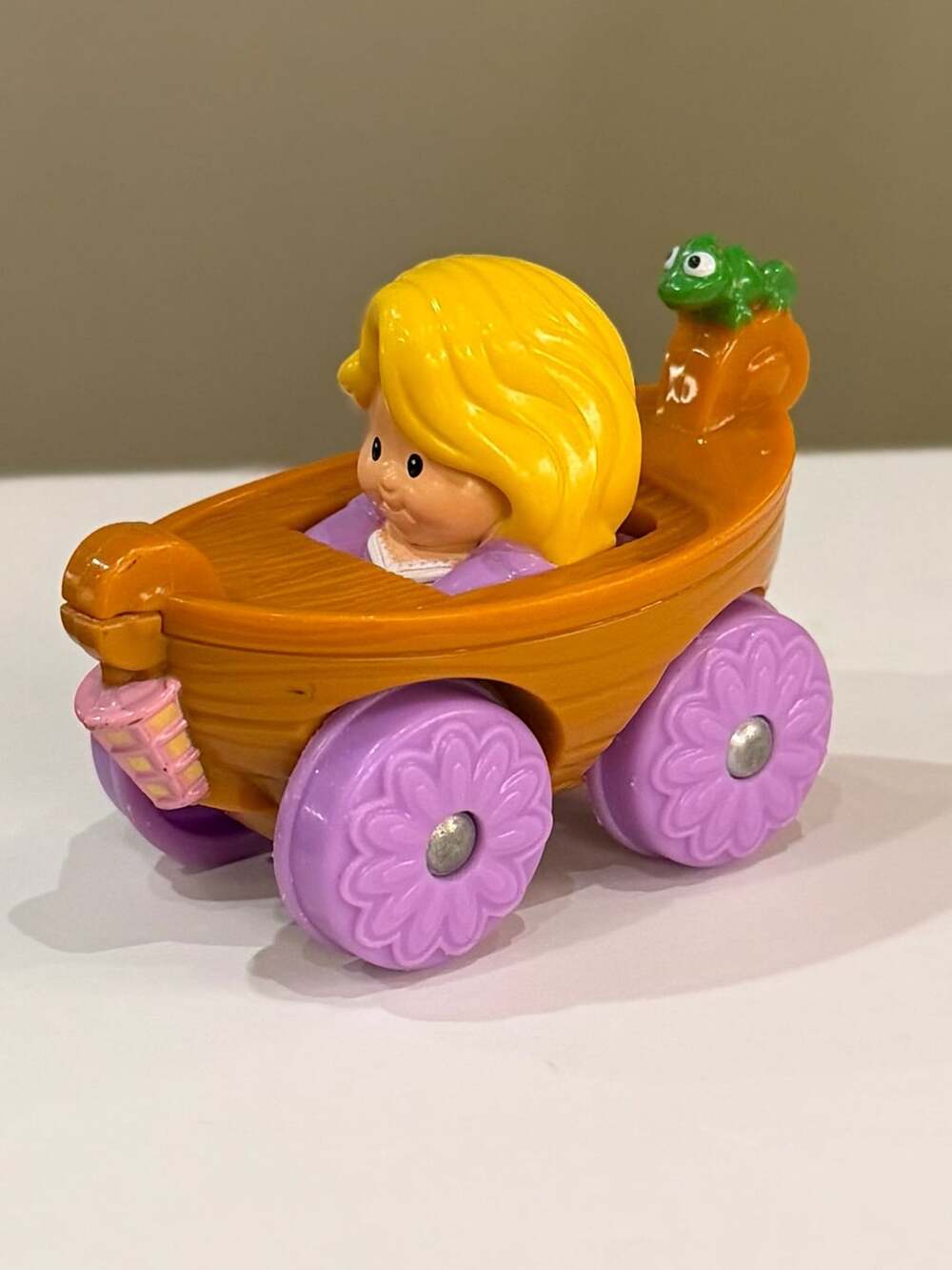 Fisher-Price Little People Rapunzel Brown Boat Wheelie